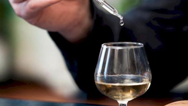 威士忌最经典的喝法(教你几个威士忌最潮最in的喝法)